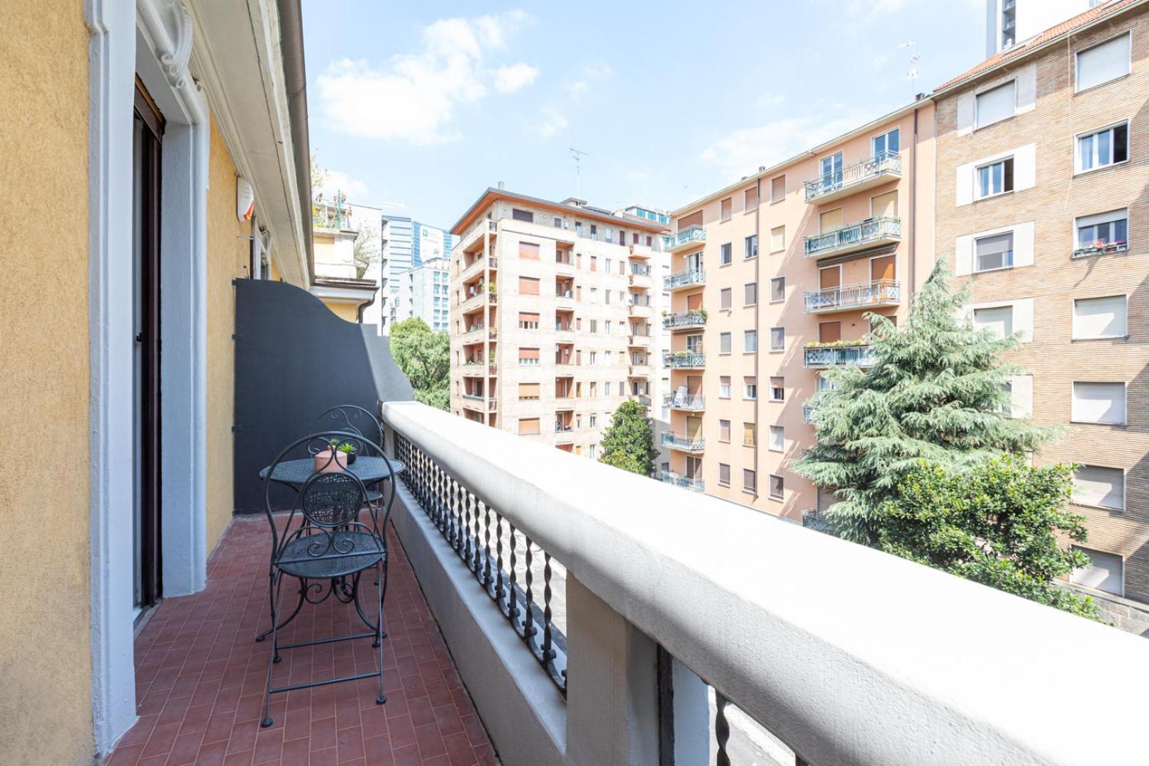Centrale Suite With Balcony - Top Collection Milan Luaran gambar