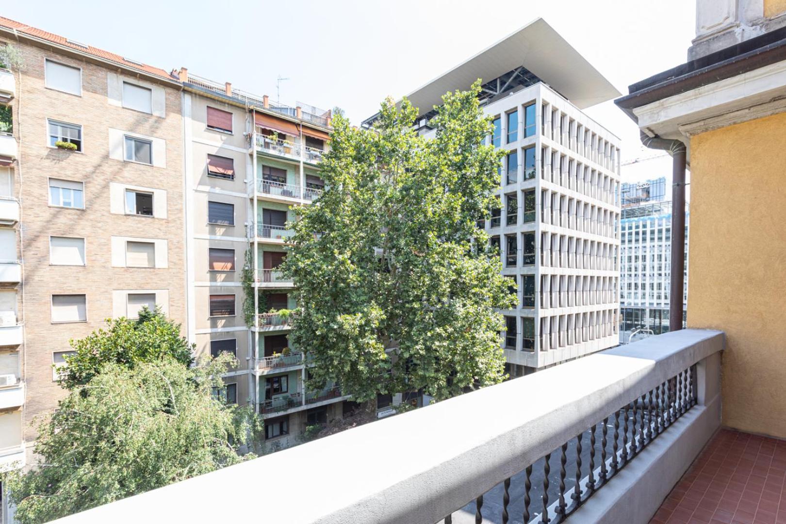 Centrale Suite With Balcony - Top Collection Milan Luaran gambar